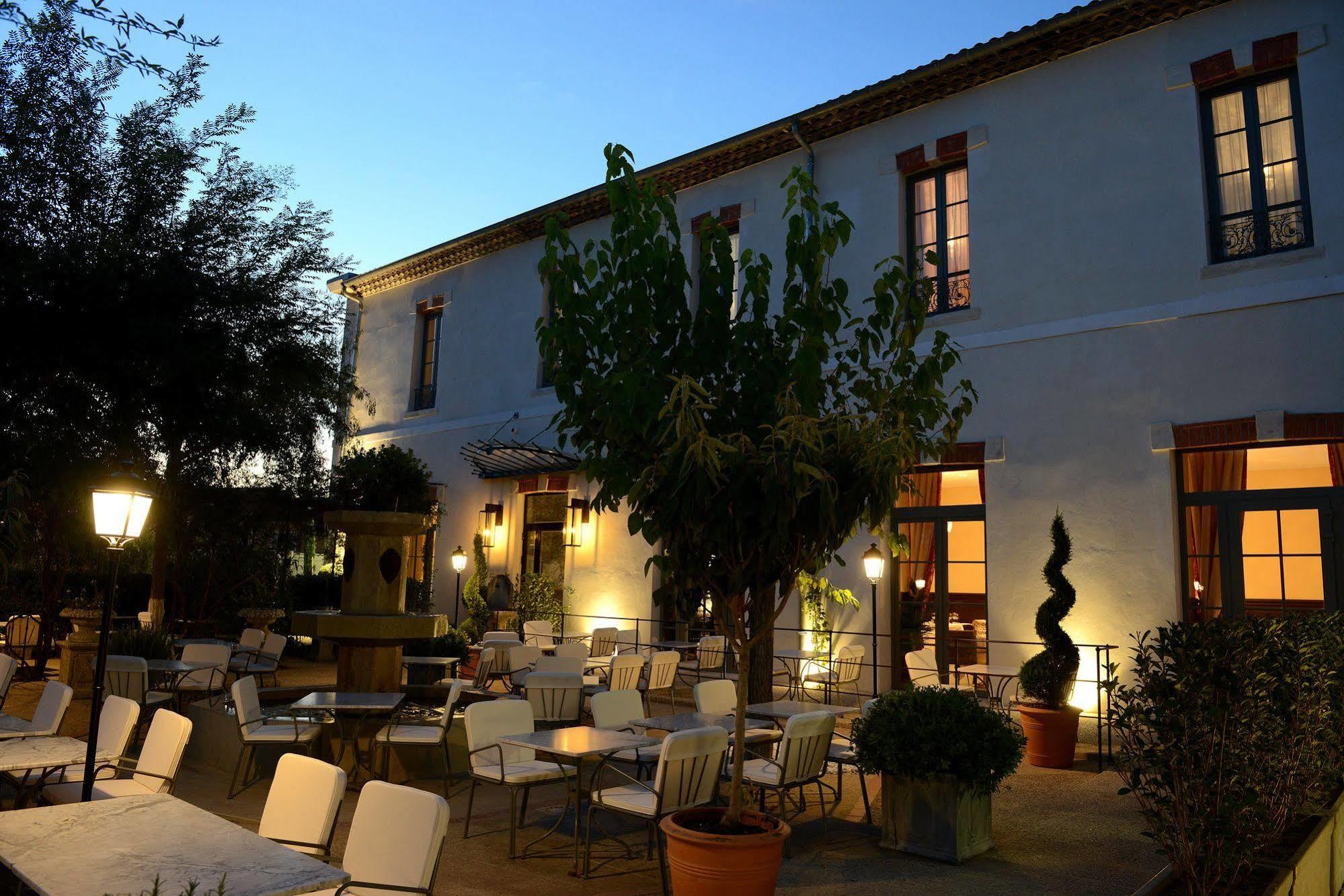 Grand Hotel Henri - Teritoria LʼIsle-sur-la-Sorgue Exteriér fotografie