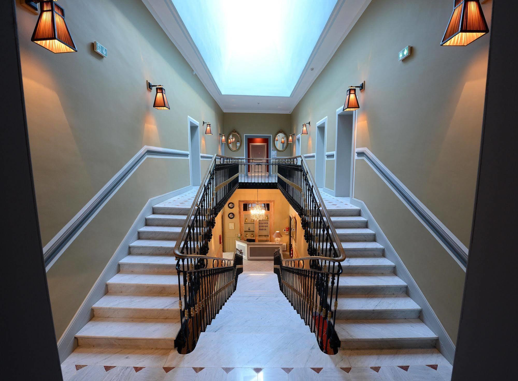 Grand Hotel Henri - Teritoria LʼIsle-sur-la-Sorgue Exteriér fotografie